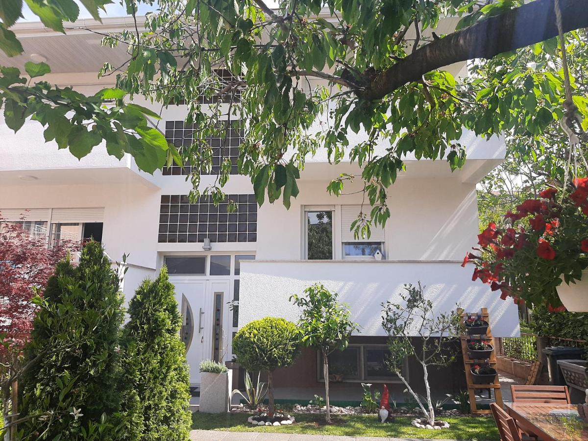 Guest House No 13 Mostar Exterior foto